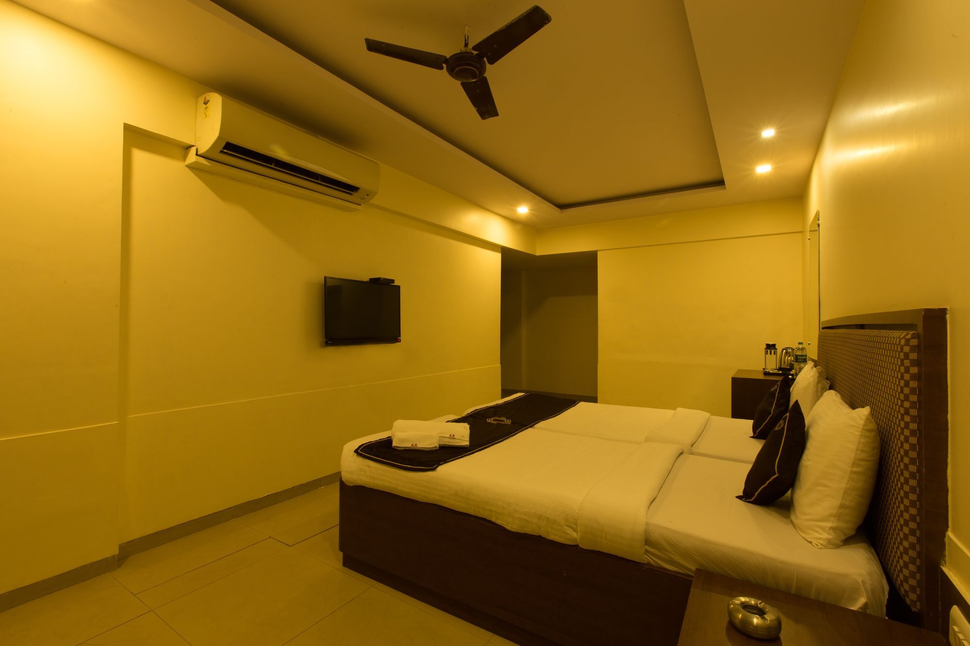 Hotel Ace Residency Bombaj Exteriér fotografie